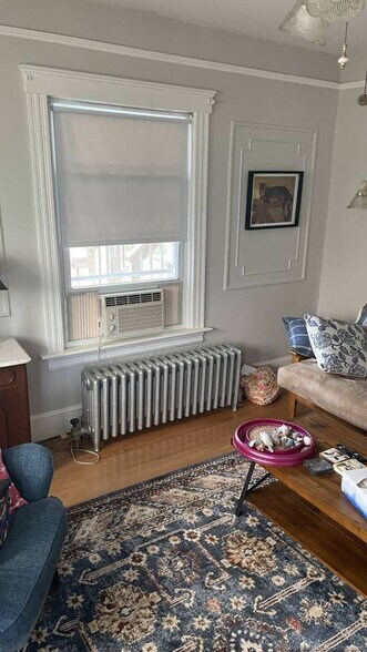 Building Photo - 16 Tappan Ave