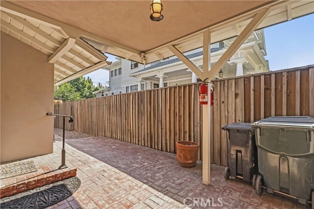 Building Photo - 8350 Duarte Rd