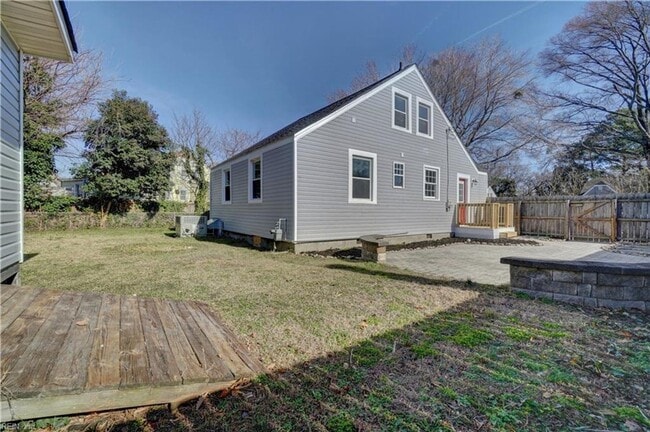 Building Photo - Cozy, Convenient, and Completely Ready – Y...
