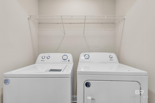 Building Photo - 25806 Pollard Rd