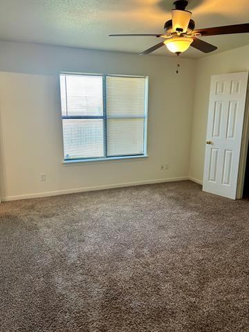 Building Photo - 313 Cedar Ridge Dr
