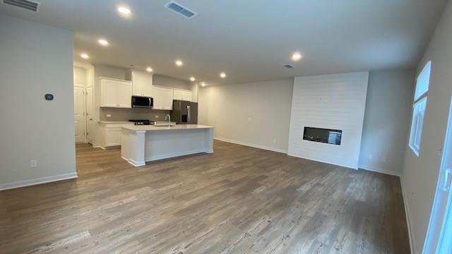 Building Photo - 7293 Mulberry St