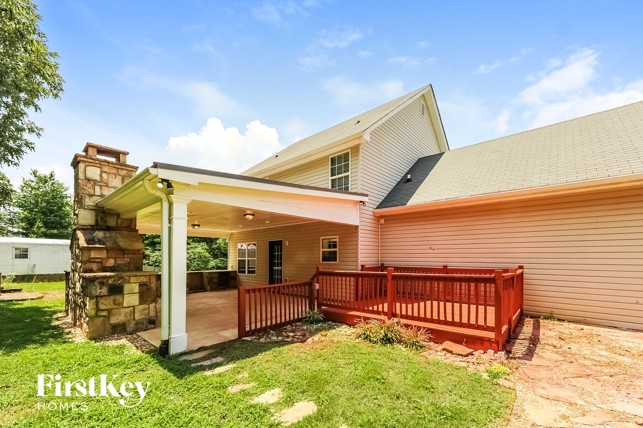Building Photo - 4445 Waterman Dr