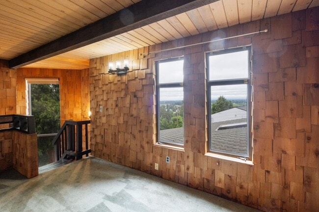 Building Photo - 1000-2221-2225-2229 Timothy Drive