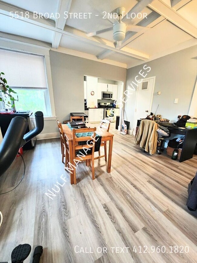 Building Photo - 5518 Broad St