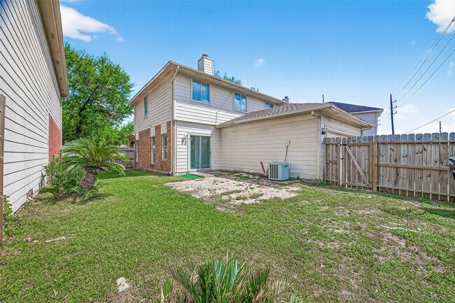 Building Photo - 4018 Timber Corner