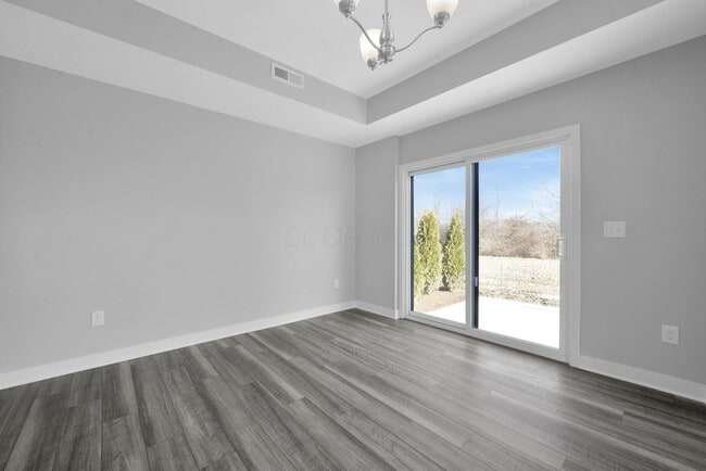 Building Photo - 5491 Fawnsbury Ct