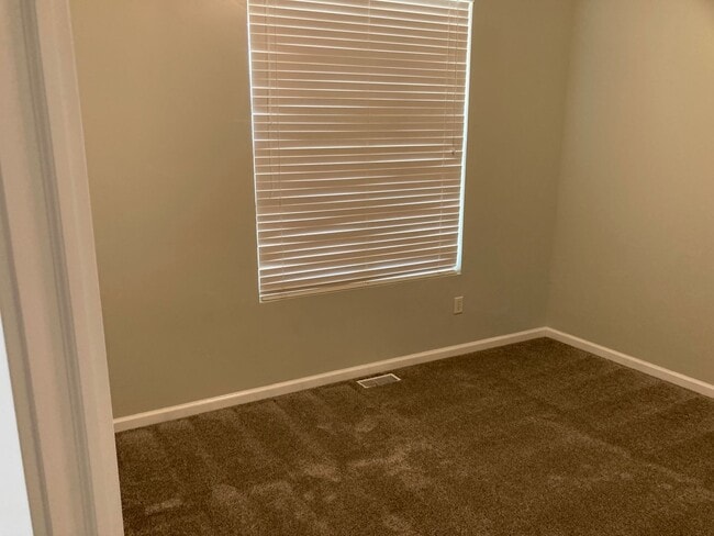 Building Photo - Beautiful Home in Highly Desired Daybreak Location!