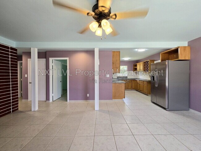 Building Photo - 69 E Mariana Ave