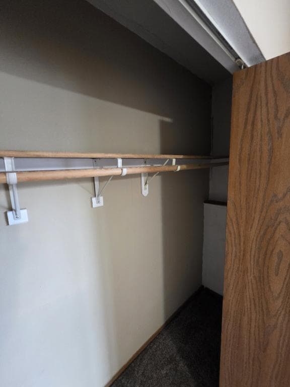 Building Photo - 1112 Portland Dr