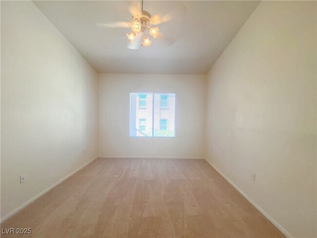 Building Photo - 3481 Desert Cliff St