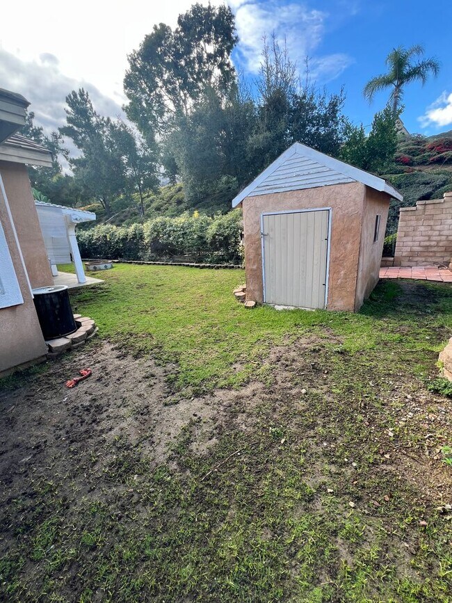 Building Photo - 4420 Putting Green Dr