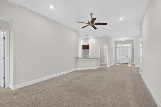 Building Photo - 8118 Merano Ave
