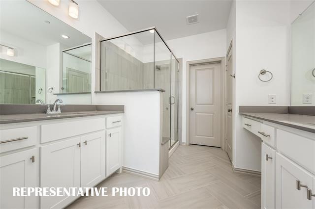 Building Photo - 428 Parkside Dr