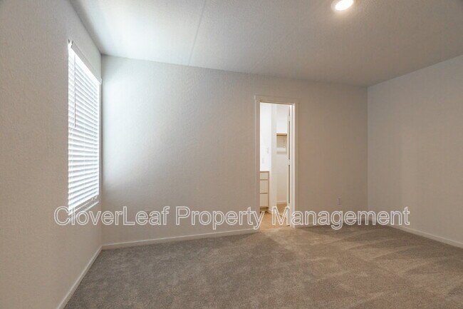 Building Photo - 5017 Cedar Sage