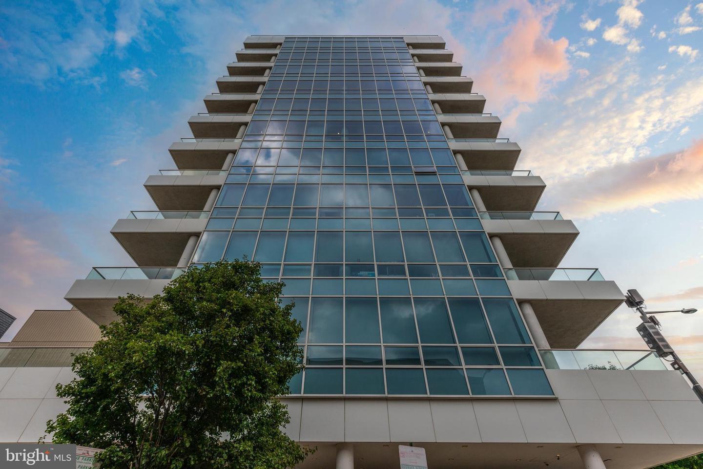 Building Photo - 101 Walnut St