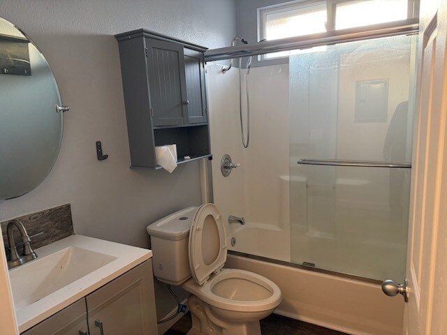 Building Photo - 454 E 63rd St