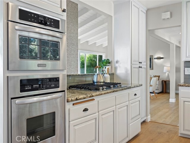 Building Photo - 6248 Via Canada