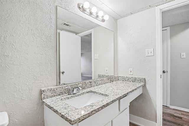 Building Photo - 5534 Boca Raton Blvd