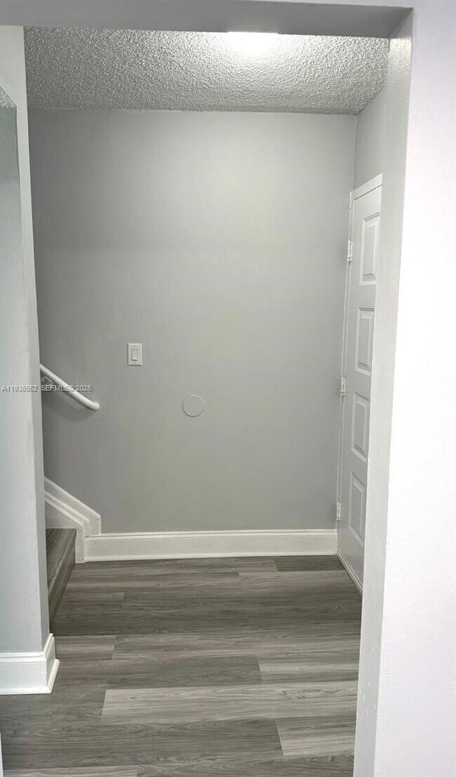 Building Photo - 3872 NW 90th Ave