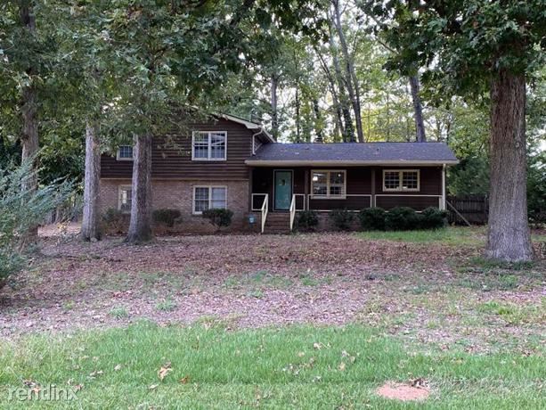 Primary Photo - 3 br, 2 bath House - 569 Scenic Highway