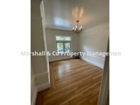 Building Photo - NEW LISTING! BEAUTIFUL REMODELED STUDIO ON...