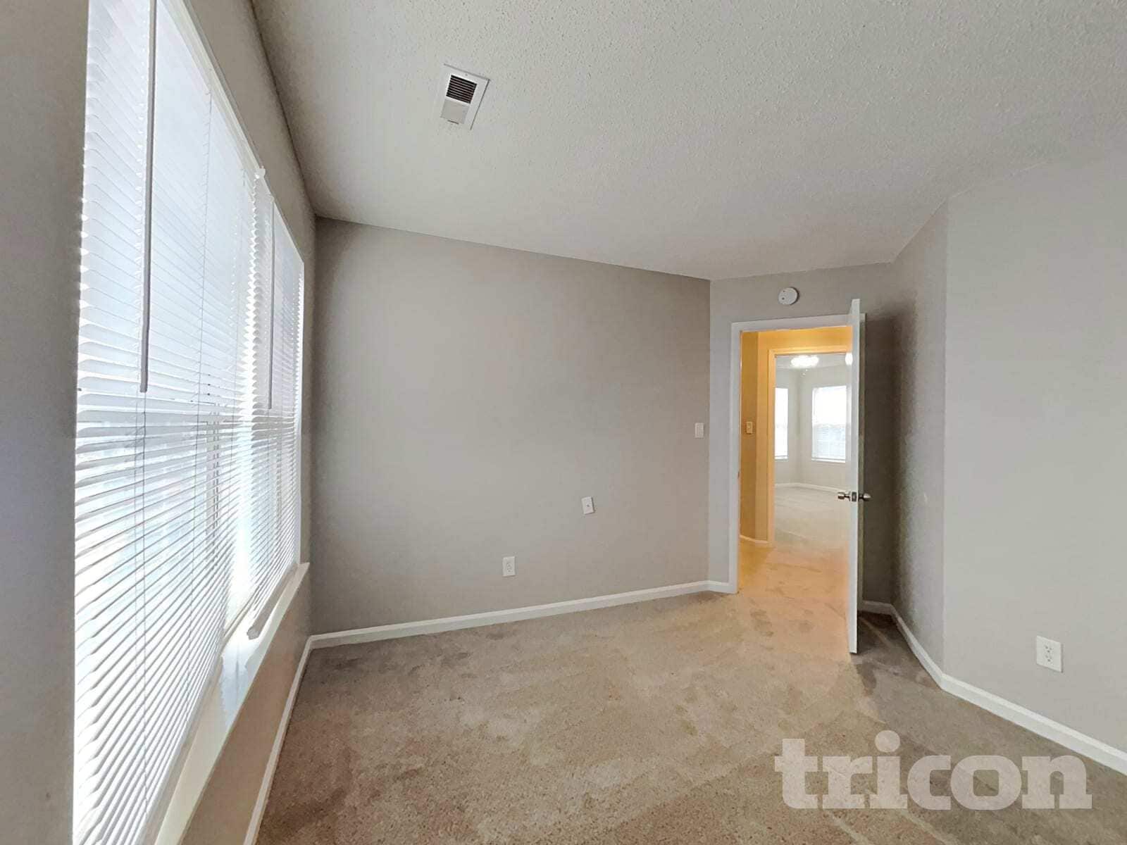 Building Photo - 10419 Battle Ct