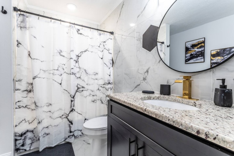 Building Photo - 1414 E Harding St