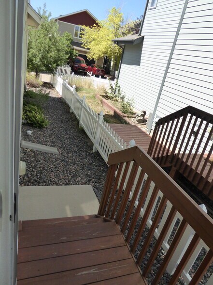 Building Photo - 2227 Brightwater Dr