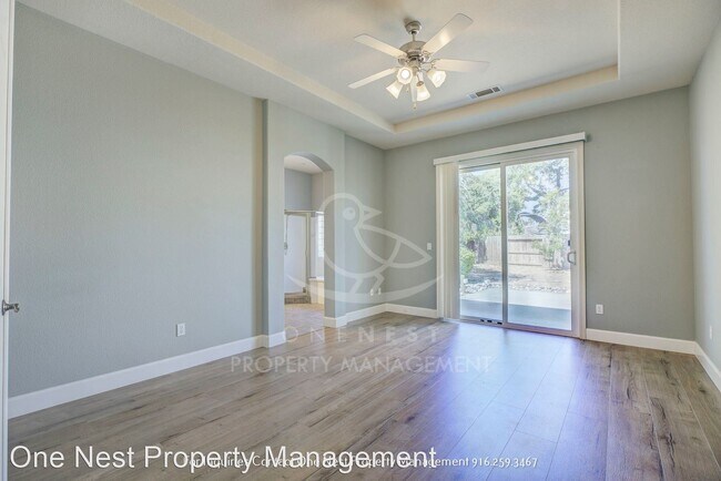 Building Photo - 3 br, 2 bath House - 419 Savannah Dr