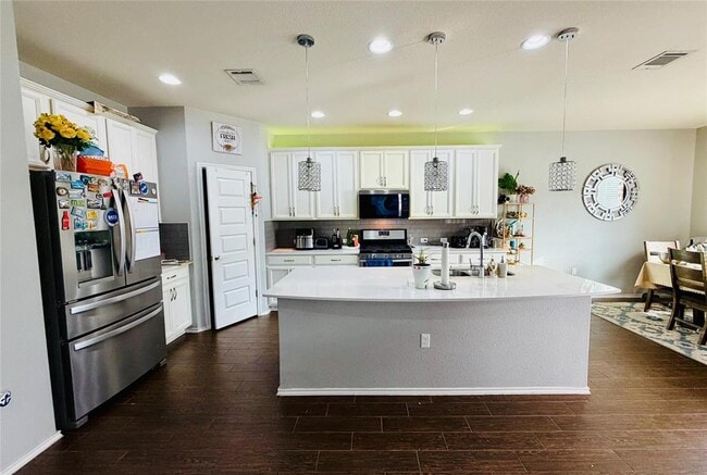 Building Photo - 13904 Osmarea Dr