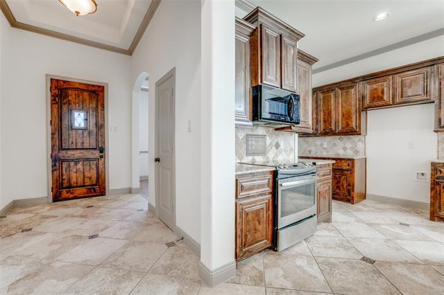 Building Photo - 3005 Guadalupe Dr