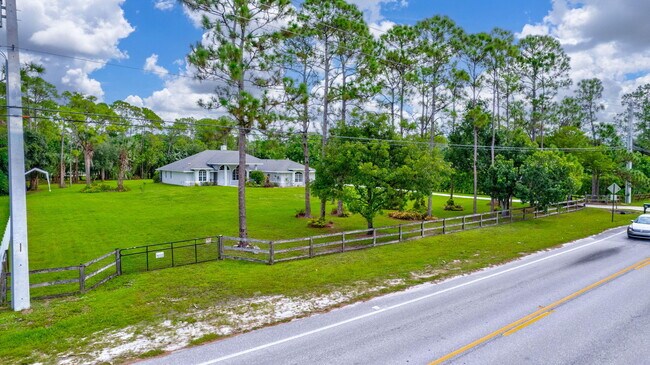 Building Photo - 14911 Orange Blvd