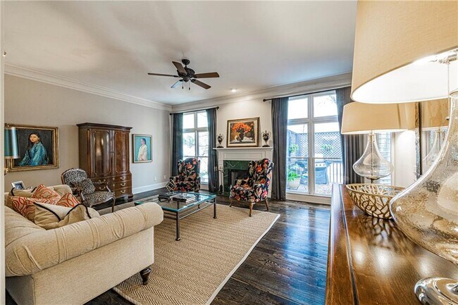 Building Photo - 1122 Ashton Bluff Dr NE