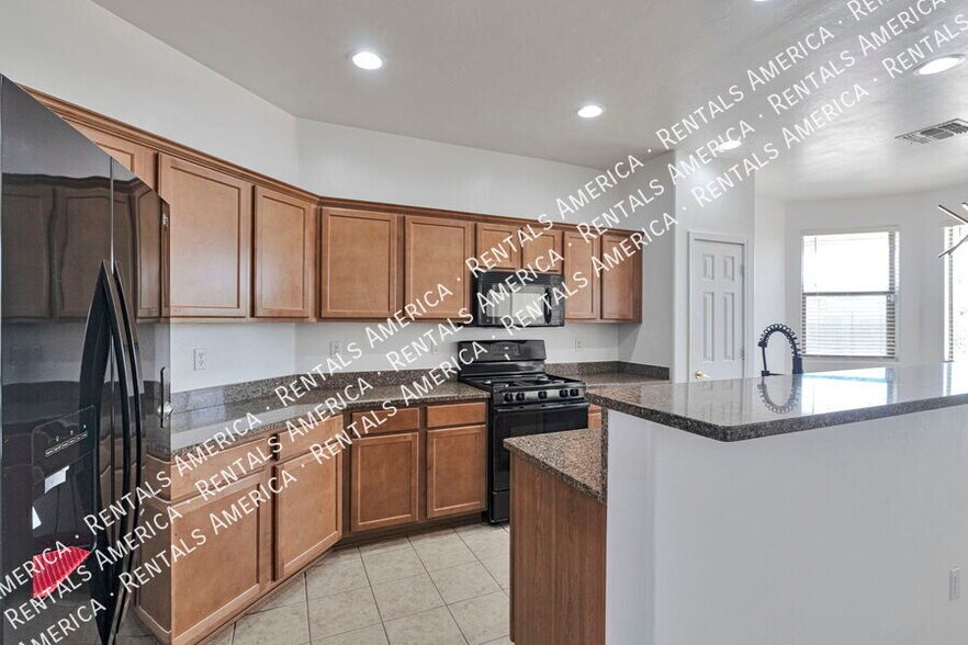 Building Photo - 6722 S Averroes Rd