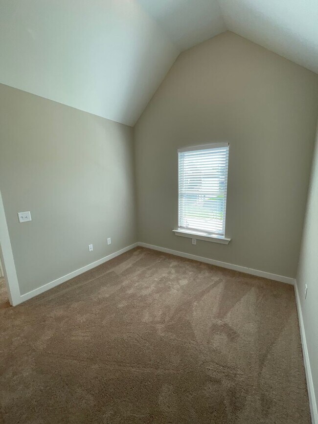 Building Photo - Home for Rent in Calera, AL!!!  View with 48 Hours Notice!  DEPOSIT PENDING!
