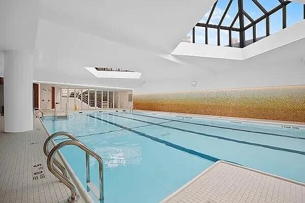 Building Photo - 1 Irving Pl