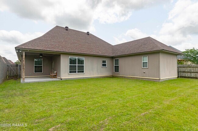 Building Photo - 308 Forest Creek Dr