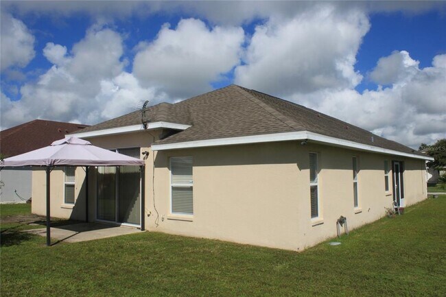 Building Photo - 3020 Eagle Crossing Dr