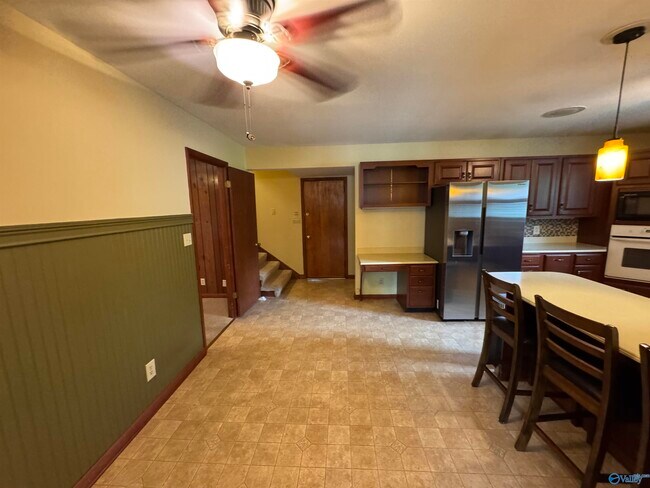 Building Photo - 377 College Park Ct NW