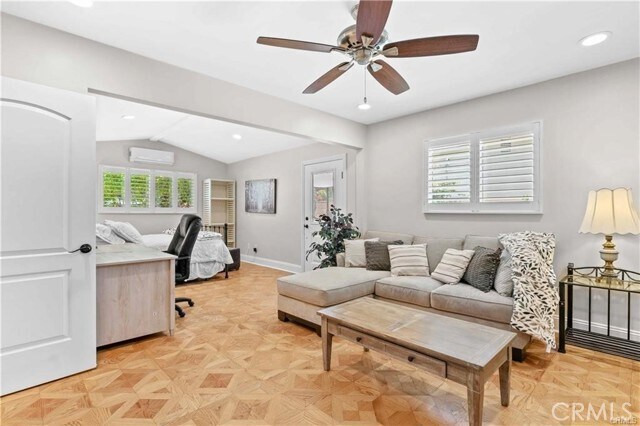 Building Photo - 16577 Knollwood Dr