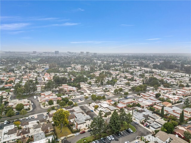 Building Photo - 1 Lancewood Way