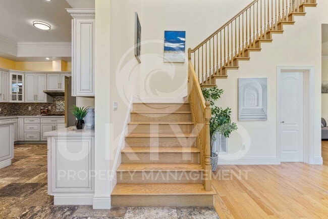 Building Photo - 6588 Longwalk Dr