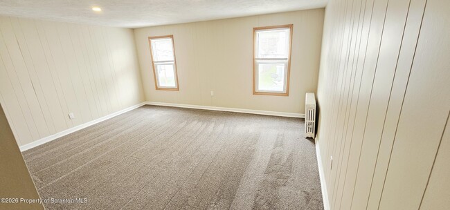 Building Photo - 304 Vine St