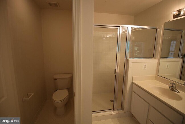 Building Photo - 8316 Dockray Ct