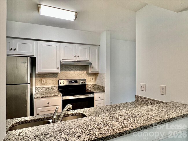 Building Photo - 11187 Harrowfield Rd