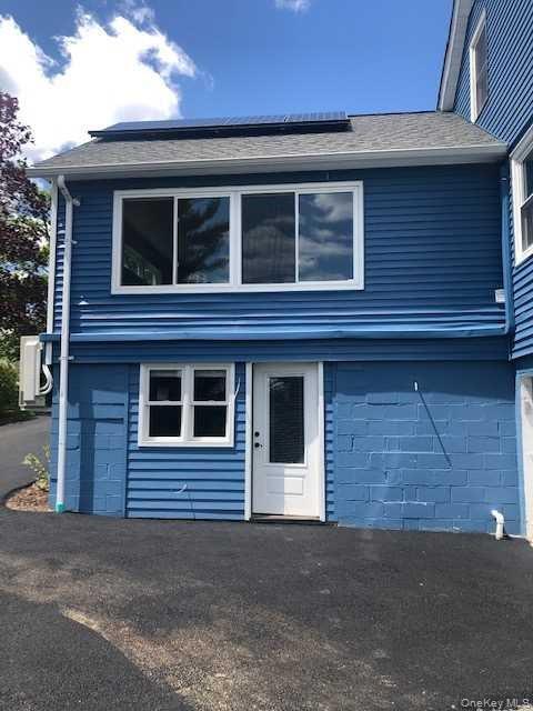 Building Photo - 322 Sunset Hill Rd E