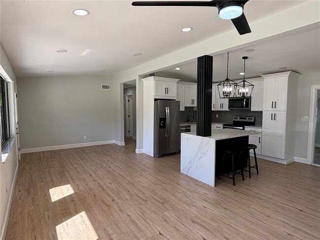 Building Photo - 3983 Marlin Dr SE