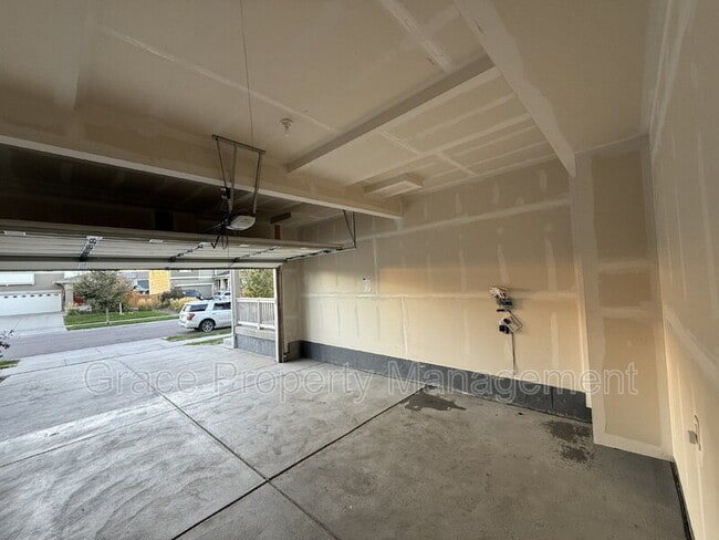 Building Photo - 5926 N Orleans St