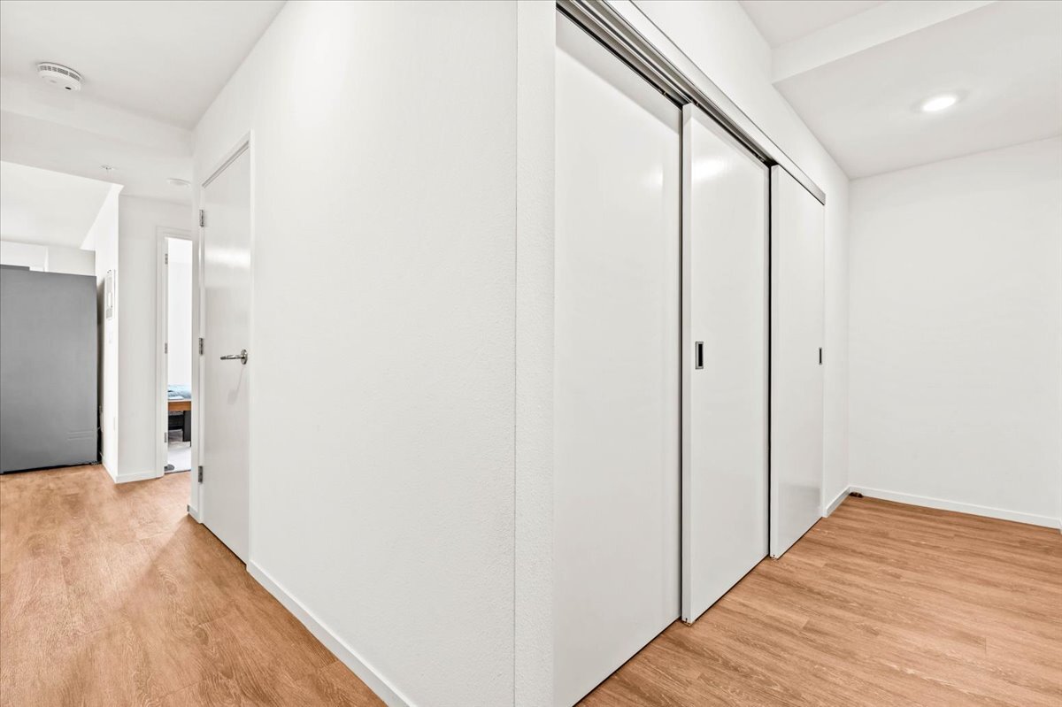 Building Photo - 1631 Kapiolani Blvd